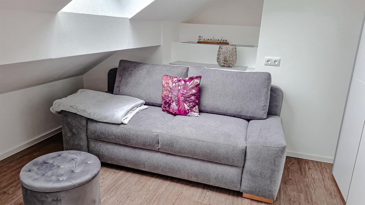 20210506_165802_resized 20210506_165802_resized